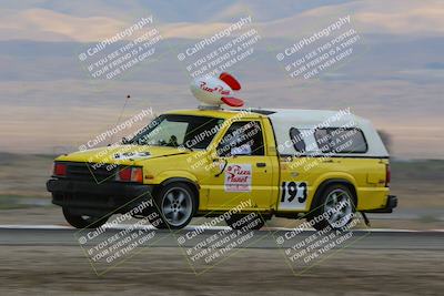 media/Sep-30-2023-24 Hours of Lemons (Sat) [[2c7df1e0b8]]/Track Photos/10am (Star Mazda)/